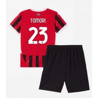 Maglia Calcio AC Milan Fikayo Tomori #23 Prima Divisa Bambino 2024-25 Manica Corta (+ pantaloncini)